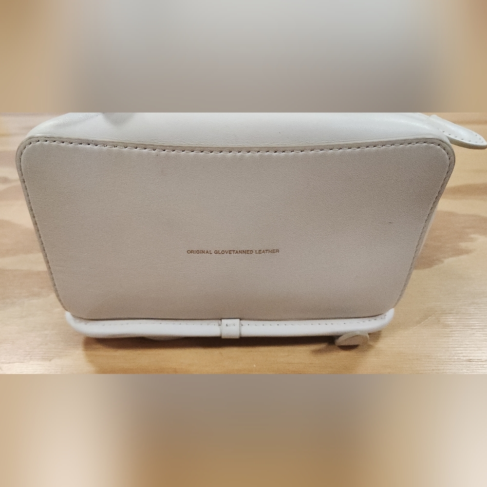 Coach Turnlock Backpack - Picture 4 of 14